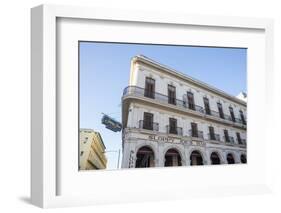 Sloppy Joe's Bar, Havana, Cuba-Jon Arnold-Framed Photographic Print