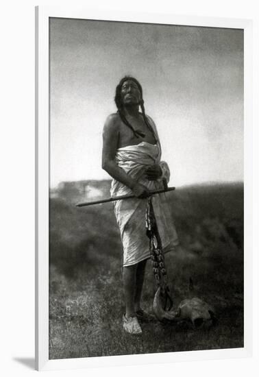 Slow Bull, Ogala Sioux Medicine Man, 1907-Science Source-Framed Giclee Print