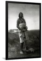 Slow Bull, Ogala Sioux Medicine Man, 1907-Science Source-Framed Giclee Print