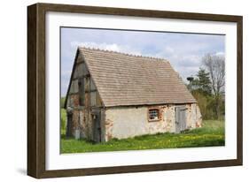 Small Traditional Barn-Nick Upton-Framed Photographic Print