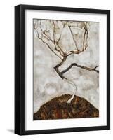 Small Tree in Late Autumn, 1911-Egon Schiele-Framed Giclee Print