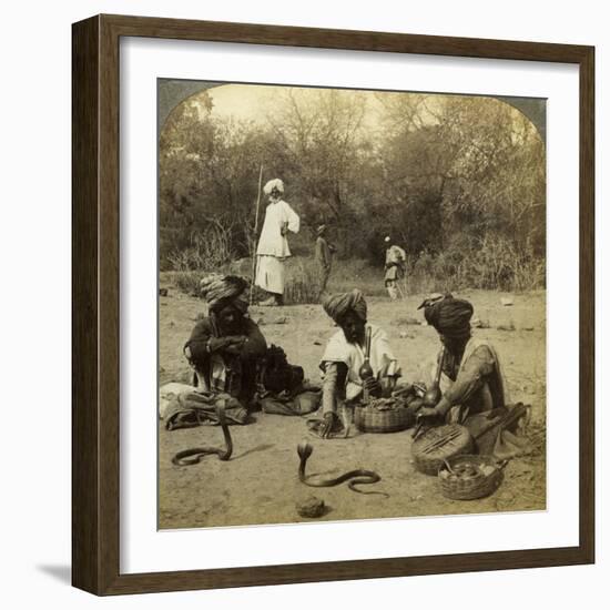 Snake Charmers, Delhi, India-Underwood & Underwood-Framed Photographic Print