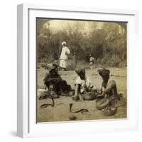 Snake Charmers, Delhi, India-Underwood & Underwood-Framed Photographic Print