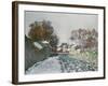 Snow at Argenteuil. Neige a Argenteuil. 1874-Claude Monet-Framed Giclee Print