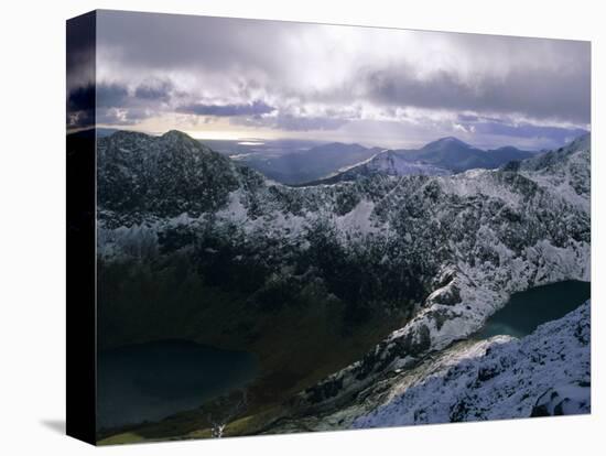 Snowdon Mountain and Surrounding Ridges, Snowdonia National Park, Gwynedd, Wales, UK, Europe-Duncan Maxwell-Stretched Canvas