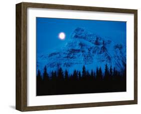 Snowy Mountain-Peter Lilja-Framed Photographic Print
