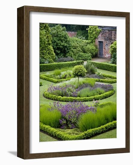 Softly Sculpted-Doug Chinnery-Framed Photographic Print