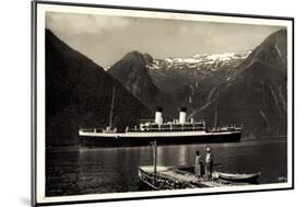 Sognefjord Norwegen, Dampfer Monte Sarmiento, HSDG-null-Mounted Giclee Print