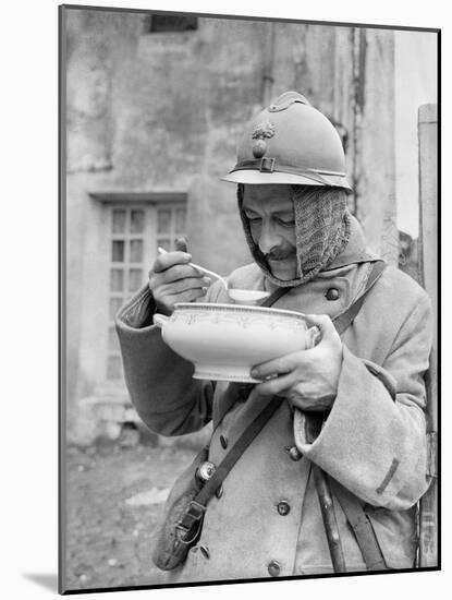 Soldier Eating Soup, 1915-Jacques Moreau-Mounted Photographic Print