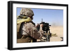 Soldier Fires the Mk. 19 Grenade Launcher-null-Framed Photographic Print