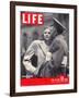 Soldier's Farewell, April 19, 1943-Alfred Eisenstaedt-Framed Photographic Print