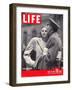 Soldier's Farewell, April 19, 1943-Alfred Eisenstaedt-Framed Photographic Print