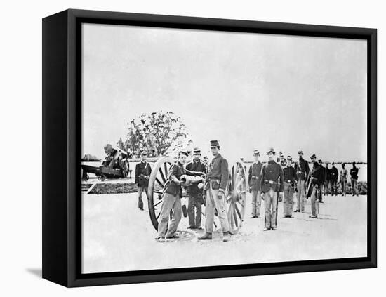 Soldiers with Cannon, Civil War-Lantern Press-Framed Stretched Canvas