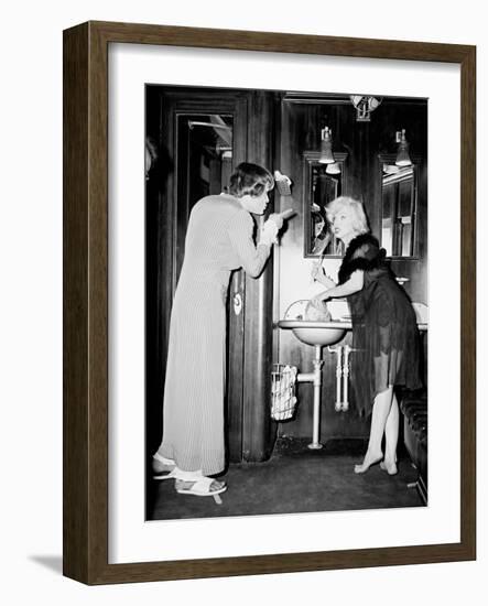 Some Like it Hot, 1959-null-Framed Photographic Print