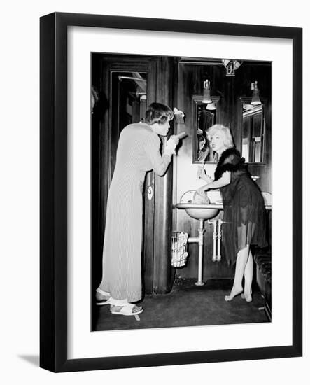 Some Like it Hot, 1959-null-Framed Photographic Print