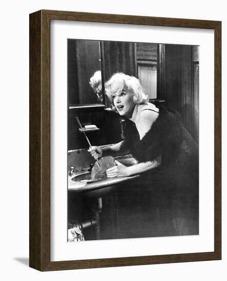 Some Like It Hot, Marilyn Monroe, 1959-null-Framed Photo