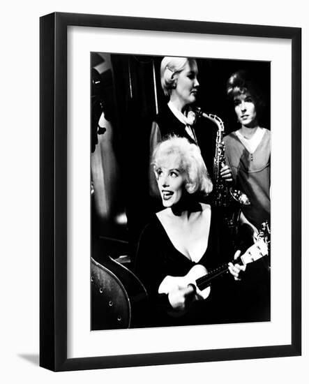 Some Like it Hot, Marilyn Monroe, 1959-null-Framed Art Print