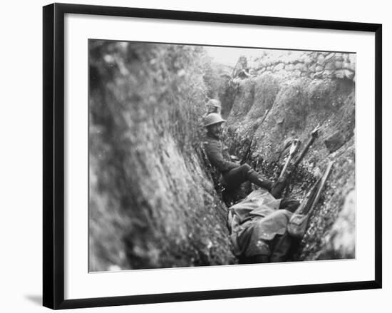 Somme Trench 1916-Robert Hunt-Framed Photographic Print