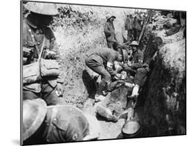 Somme Wounded 1916-Robert Hunt-Mounted Photographic Print
