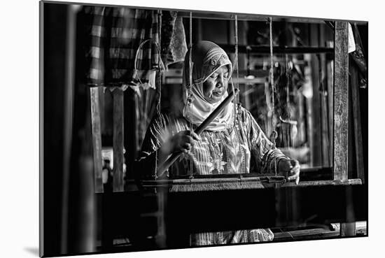 Songket Maker-Erwin Astro-Mounted Photographic Print