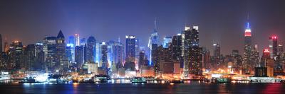 Bench in Park and New York City Midtown Manhattan at Sunset with Skyline Panorama View-Songquan Deng-Photographic Print