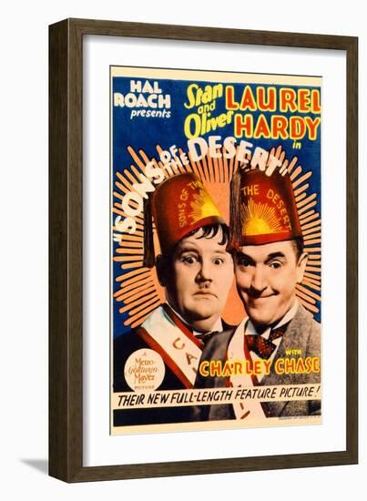 SONS OF THE DESERT, from left: Oliver Hardy, Stan Laurel, 1933.-null-Framed Art Print