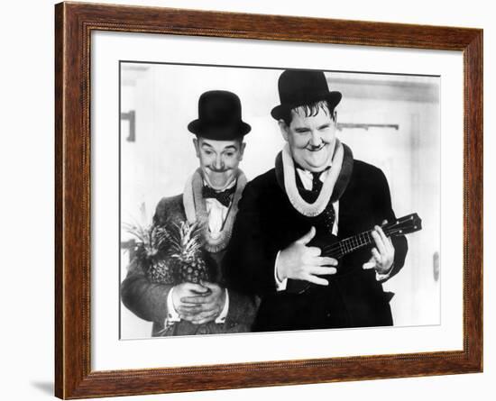 Sons Of The Desert, Stan Laurel, Oliver Hardy, 1933-null-Framed Photo