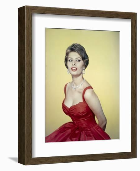 Sophia Loren, 1955-null-Framed Photographic Print