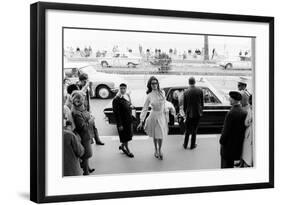 Sophia Loren Arrives at the Cinema Palace of Cannes-Mario de Biasi-Framed Photographic Print