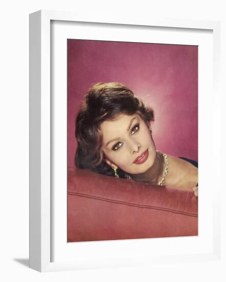 Sophia Loren Italian Film Actress in a Glamorous Pose-null-Framed Photographic Print