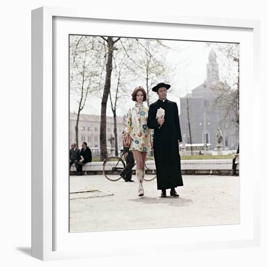 Sophia Loren, Marcello Mastroianni. the Priests Wife,1971 (La Moglie Del Prete)-null-Framed Photographic Print