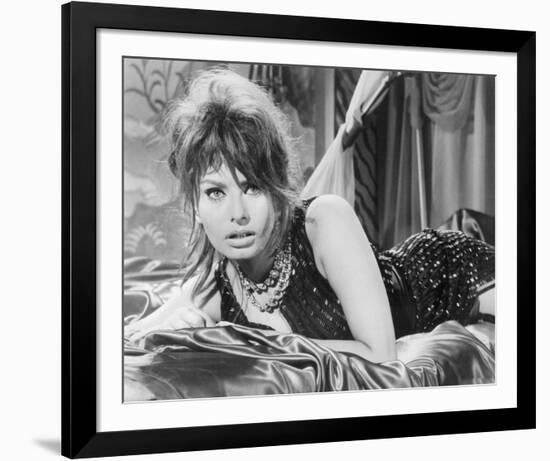 Sophia Loren, The Millionairess (1960)-null-Framed Photo