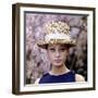 Sophia Loren Wearing a Straw Hat-Mario de Biasi-Framed Premium Photographic Print