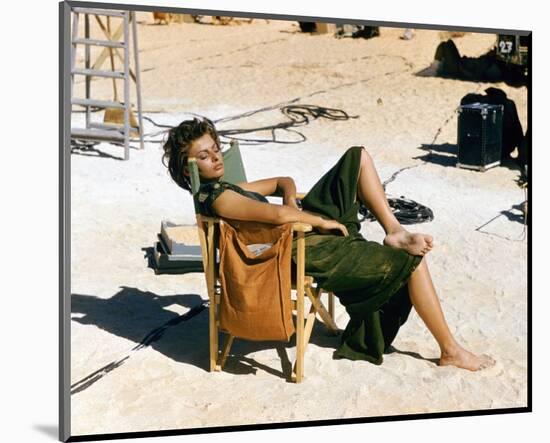 Sophia Loren-null-Mounted Photo