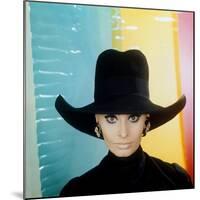 Sophia Loren-null-Mounted Photo