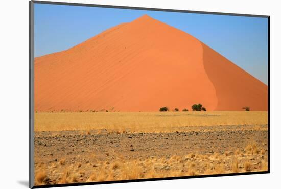 Sossusvlei Dunes-watchtheworld-Mounted Photographic Print