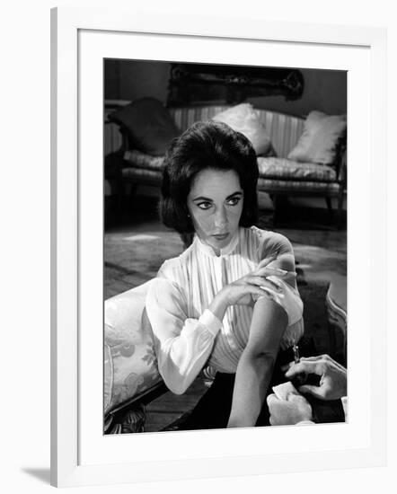 Soudain l'ete dernier SUDDENLY, LAST SUMMER, 1959 by JOSEPH L. MANKIEWICZ with Elizabeth Taylor (b/-null-Framed Photo