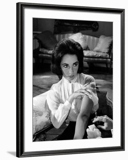 Soudain l'ete dernier SUDDENLY, LAST SUMMER, 1959 by JOSEPH L. MANKIEWICZ with Elizabeth Taylor (b/-null-Framed Photo