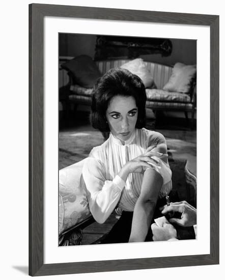 Soudain l'ete dernier SUDDENLY, LAST SUMMER, 1959 by JOSEPH L. MANKIEWICZ with Elizabeth Taylor (b/-null-Framed Photo