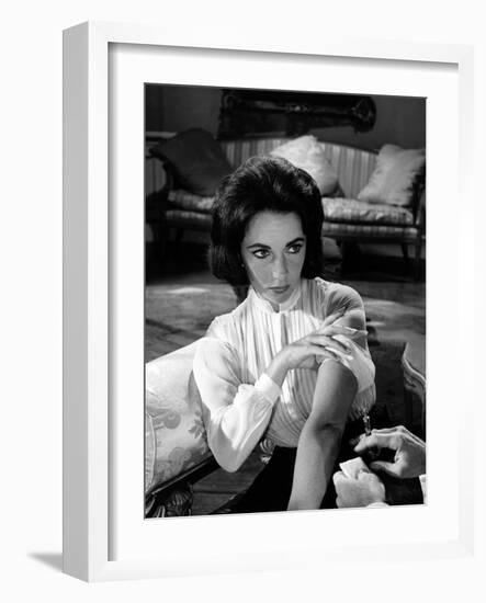 Soudain l'ete dernier SUDDENLY, LAST SUMMER, 1959 by JOSEPH L. MANKIEWICZ with Elizabeth Taylor (b/-null-Framed Photo