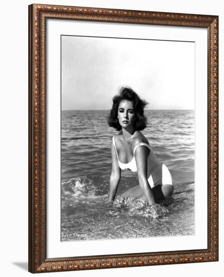 Soudain l'ete dernier SUDDENLY, LAST SUMMER, 1959 by JOSEPH L. MANKIEWICZ with Elizabeth Taylor (b/-null-Framed Photo