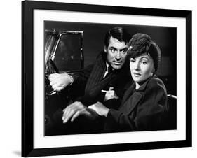 Soupcons SUSPICION by AlfredHitchcock with Joan Fontaine and Cary Grant, 1941 (b/w photo)-null-Framed Photo