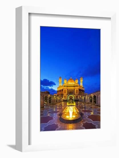 South East Asia, Kingdom of Brunei, Bandar Seri Begawan, Jame'Asr Hassanal Bolkiah Mosque-Christian Kober-Framed Photographic Print