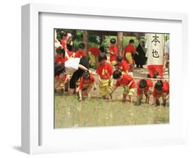South Korean Kindergarten Pupils Plant Rice Seedlings-null-Framed Photographic Print