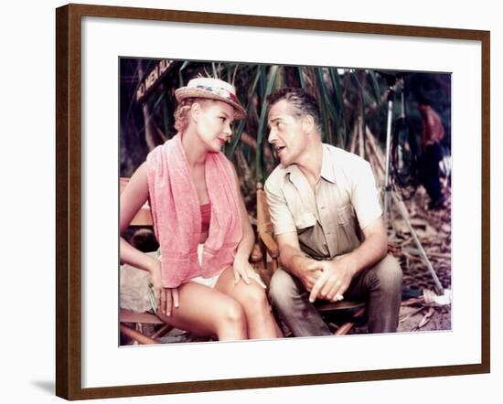 South Pacific, Mitzi Gaynor, Rossano Brazzi On Set, 1958-null-Framed Photo