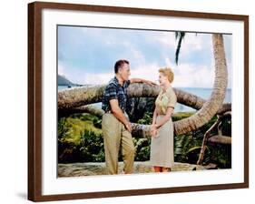 South Pacific, Rossano Brazzi, Mitzi Gaynor, 1958-null-Framed Photo