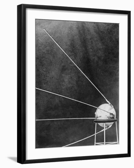 Soviet Satellite Sputnik I-null-Framed Photographic Print