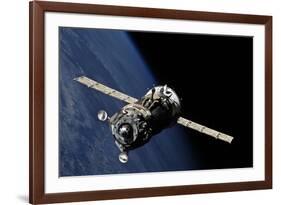 Soyuz TMA-19 Departing the ISS, 2010-null-Framed Photographic Print