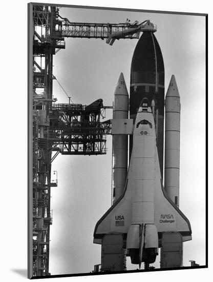 Space Ships Shuttle Challenger Flight II-Bob Daugherty-Mounted Photographic Print