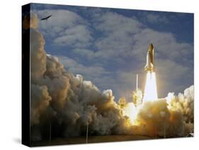 Space Shuttle Atlantis Lifts Off at the Kennedy Space Center in Cape Canaveral, Florida-null-Stretched Canvas